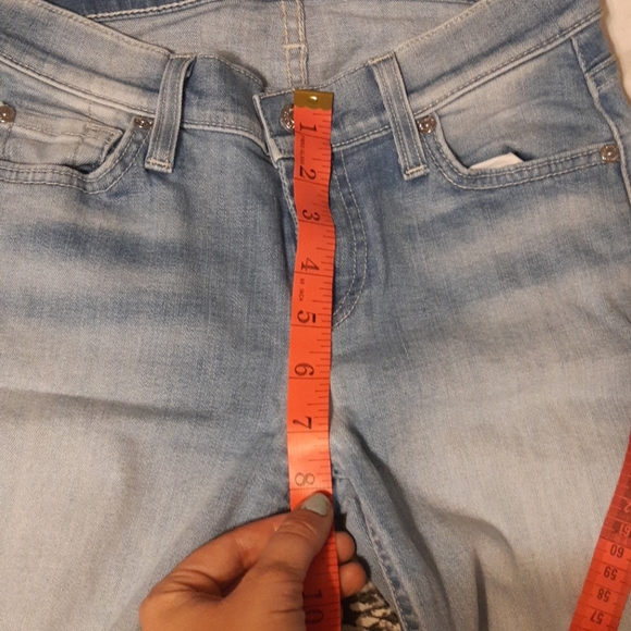 Iightwash 7 for all mankind skinny - Picture 6 of 9